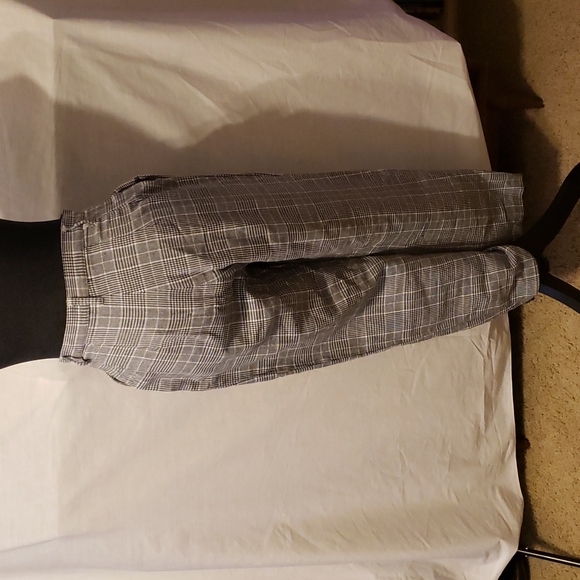 Fashion nova ankle pants - Picture 3 of 5